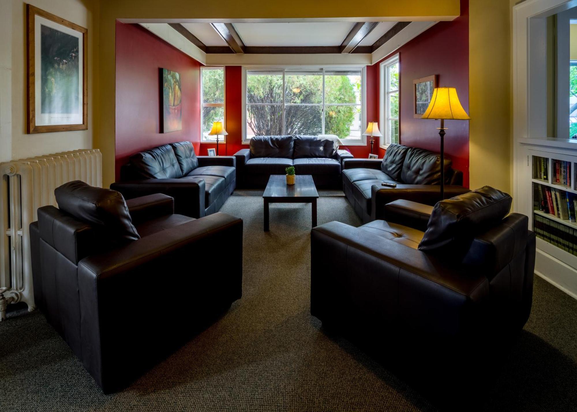 Hi Penticton - Hostel Экстерьер фото